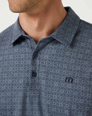 Travis Mathew Featherweight Trophy Ready pánske polo, total eclipse