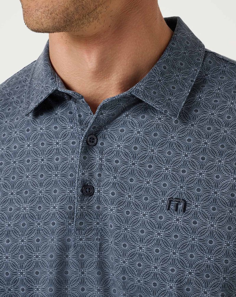 Travis Mathew Featherweight Trophy Ready pánske polo, total eclipse