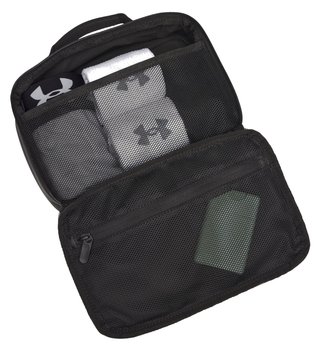 Under Armour Hustle Travel Kit, čierny