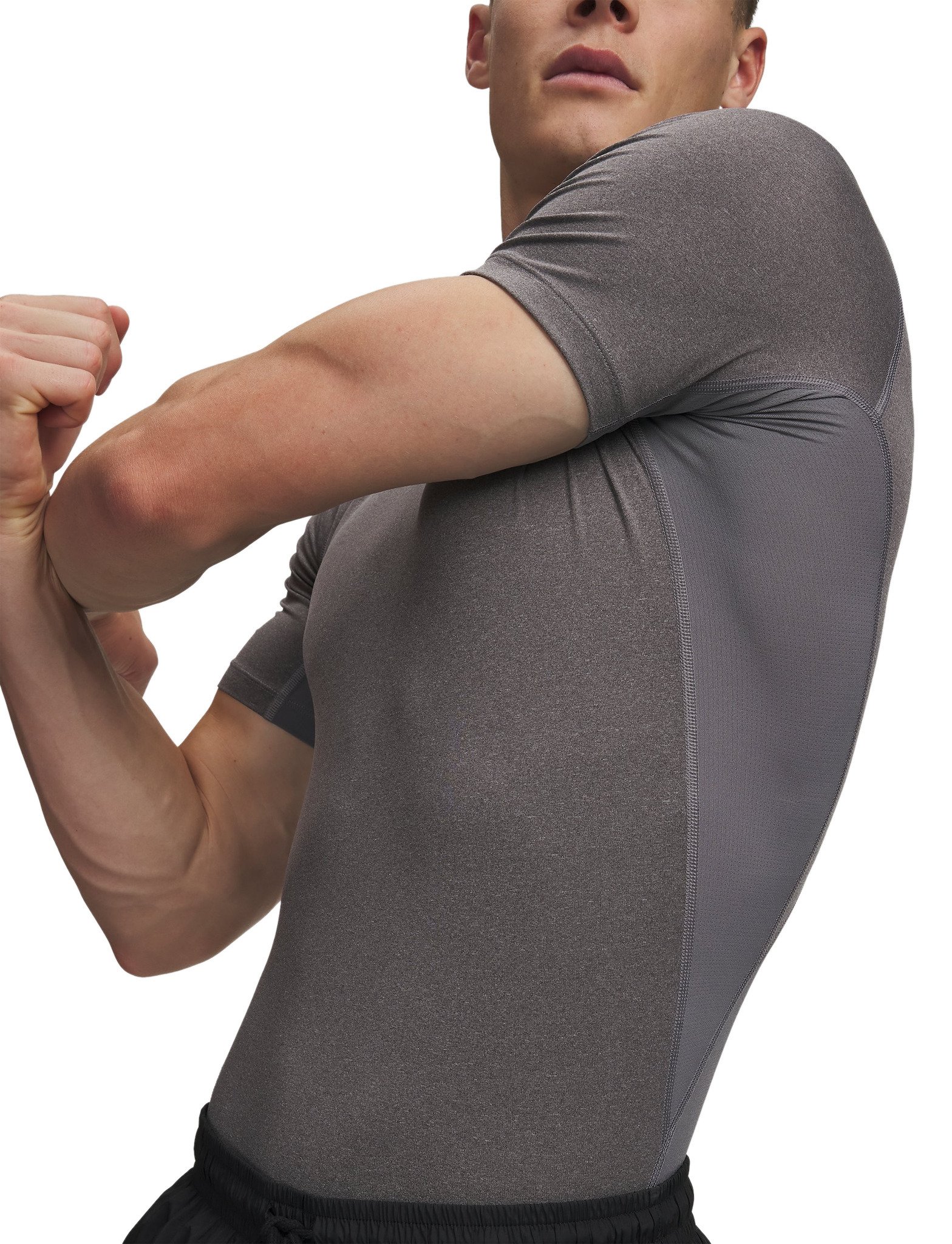 Under Armour HeatGear pánske kompresné tričko, carbon heather