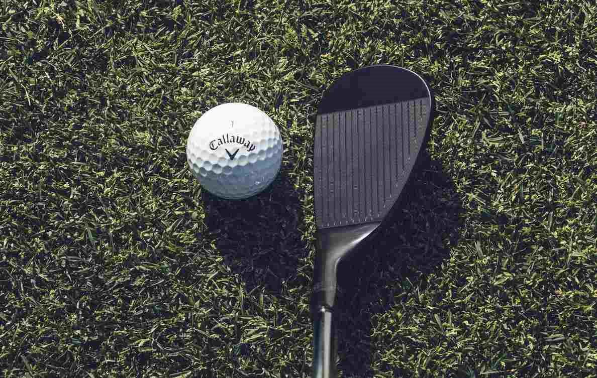 Callaway Opus Black Shadow pánsky wedge, grafit