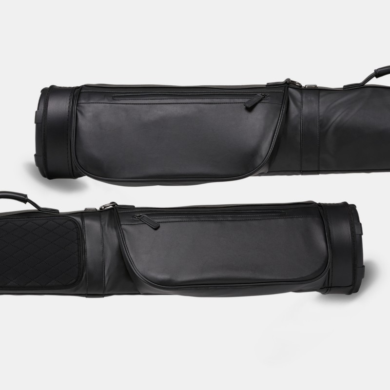 Double Saddle Pockets on the Titleist LINKSLEGEND Carry Bag