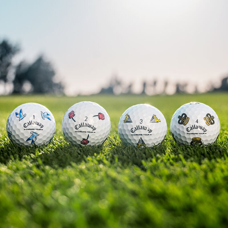 Callaway Chrome Tour July Major 2026 – uretánový plášť a links dizajnový detail
