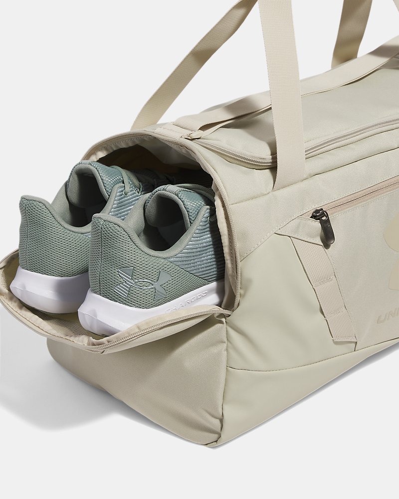 Under Armour Undeniable 5.0 Small Duffle Bag – detail vrecka na topánky