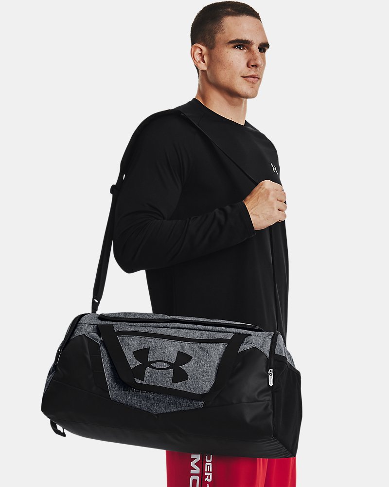 Under Armour Undeniable 5.0 Small Duffle Bag structure and durability