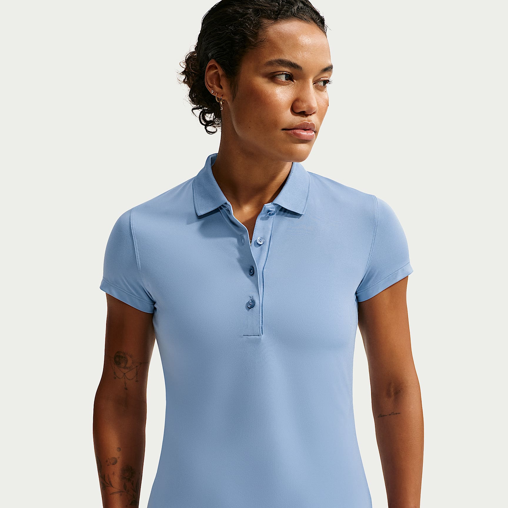 Dámske polo Nike Golf Club – pohľad na lifestyle funkciu
