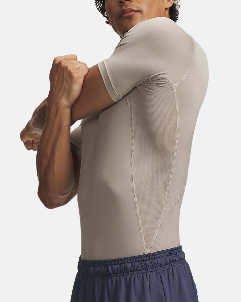 Under Armour HeatGear kompresné tričko bočný detail – sieťované ventilačné panely