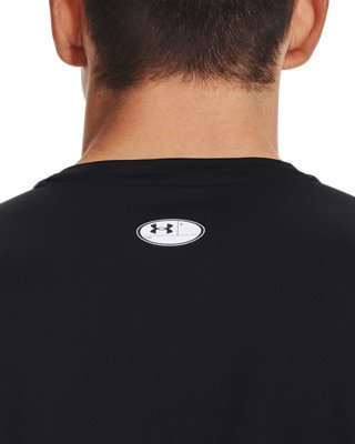 Under Armour HeatGear Fitted Short Sleeve – Detail chrbta ukazujúci sieťované ventilačné panely