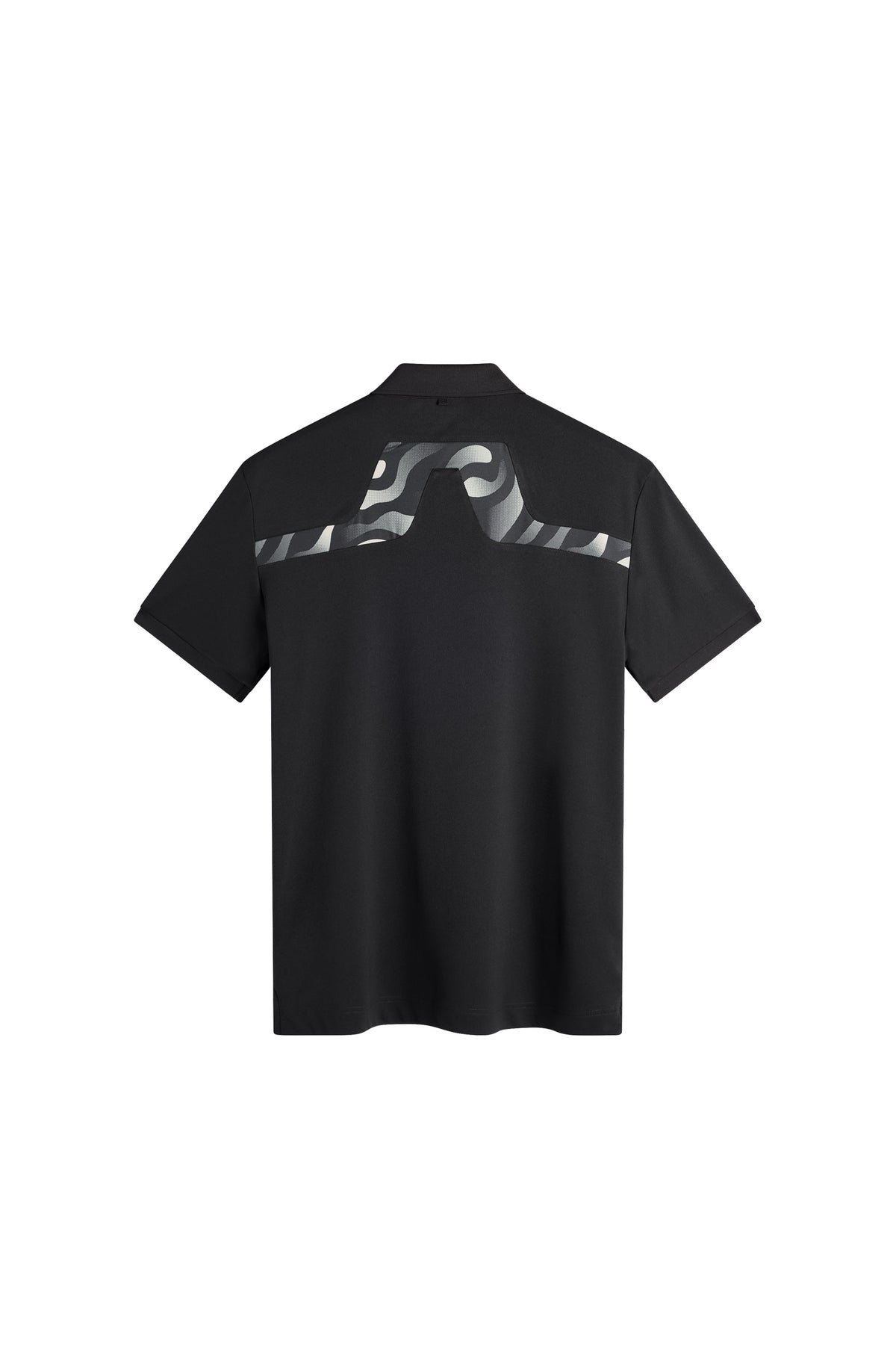 J.Lindeberg KV Print Polo Black – zadný pohľad zobrazujúci sezónnu potlač loga Bridge