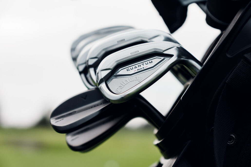 Golfové železá pripravené na výber a fitting